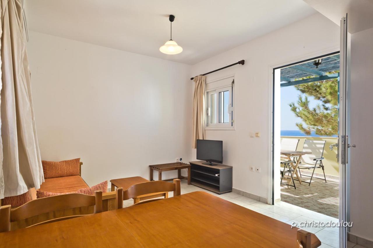 Albatros Studios & Apartments Lefkos  ภายนอก รูปภาพ